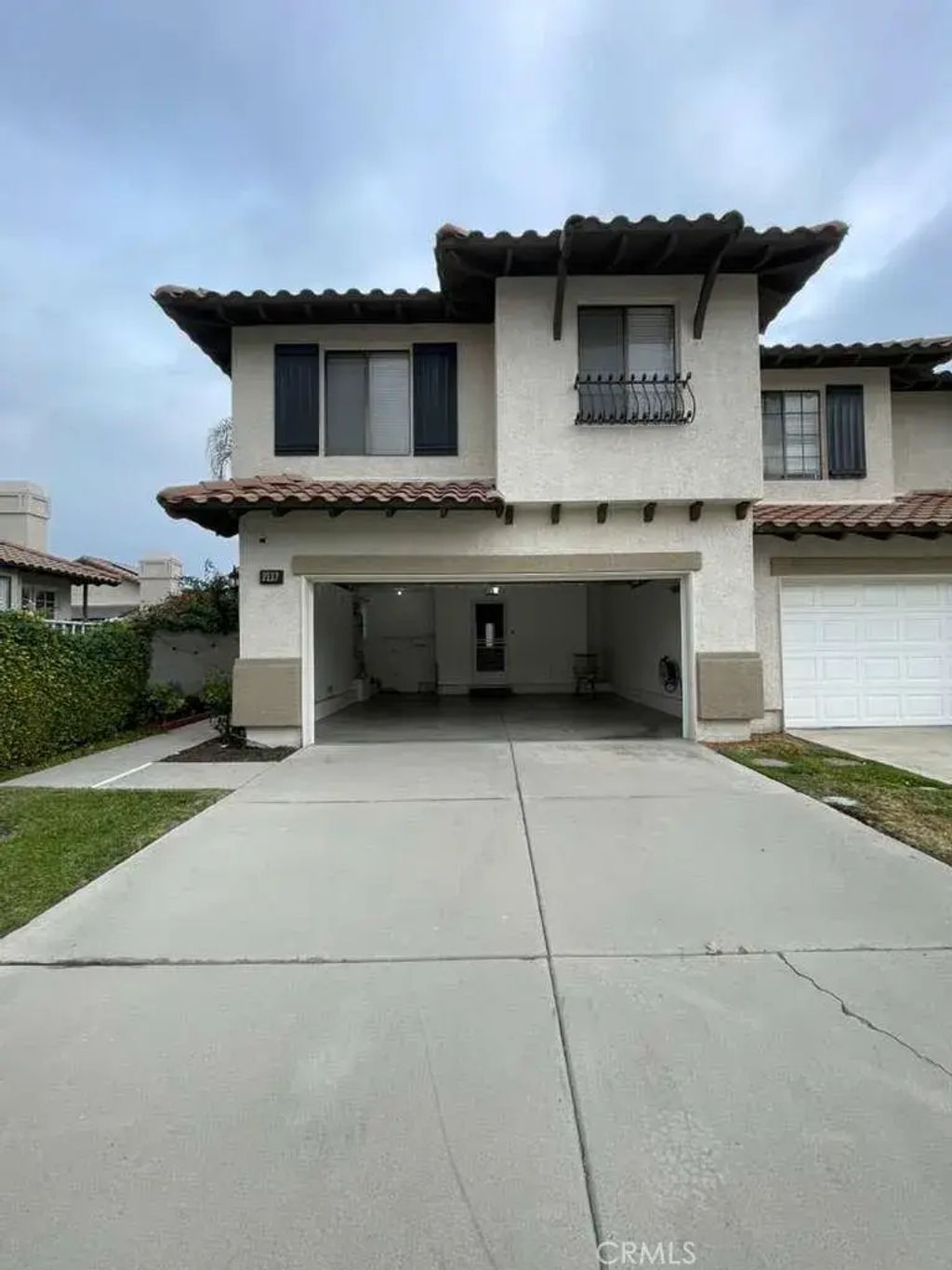 2117 San Antonio, Corona