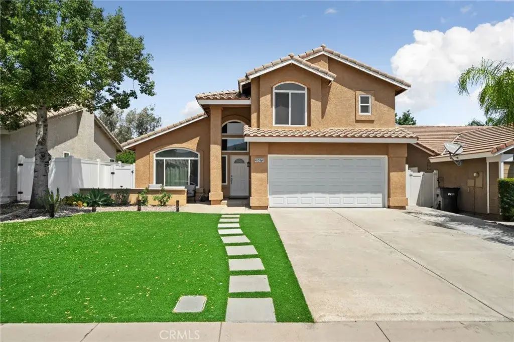 26673 Kicking Horse Drive, Corona