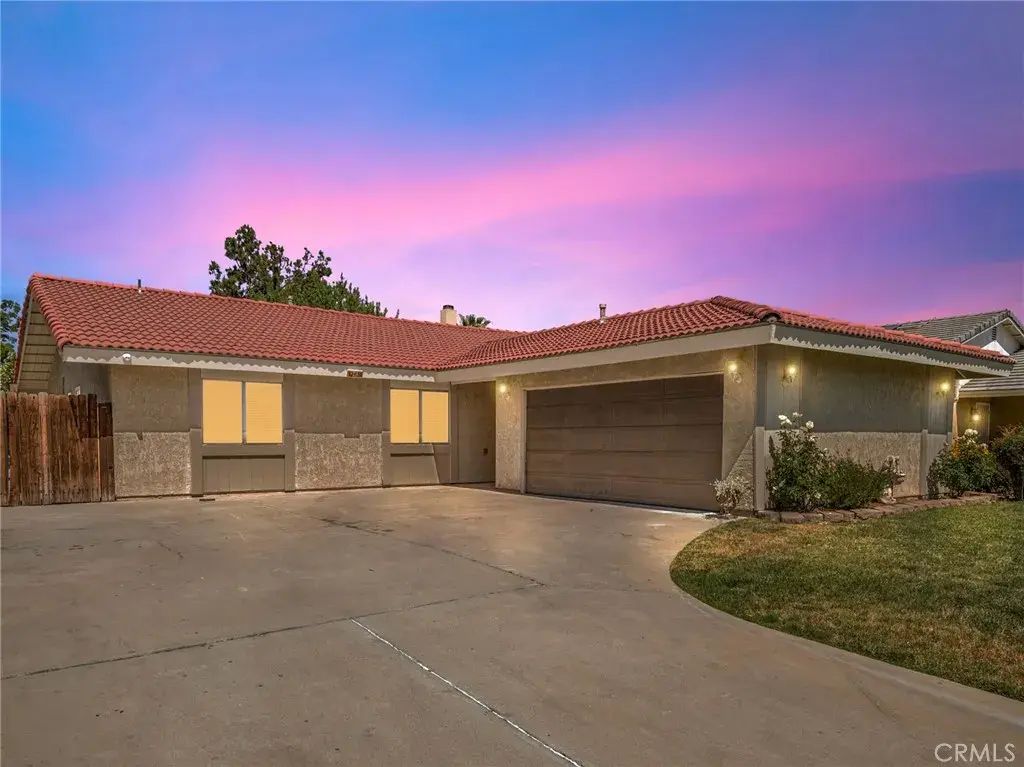 13050 Rain Shadow Road, Victorville