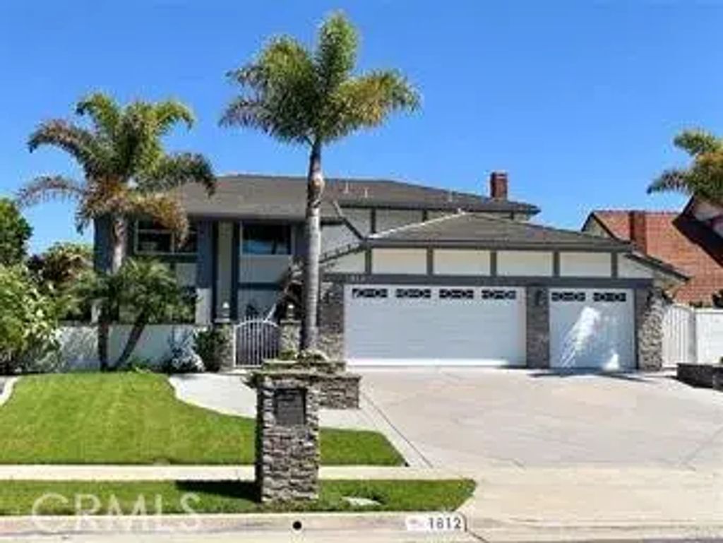 1812 Island, Fullerton