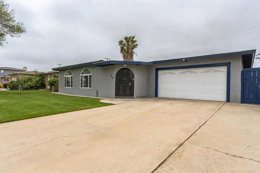 1110 Gaywood Street, 