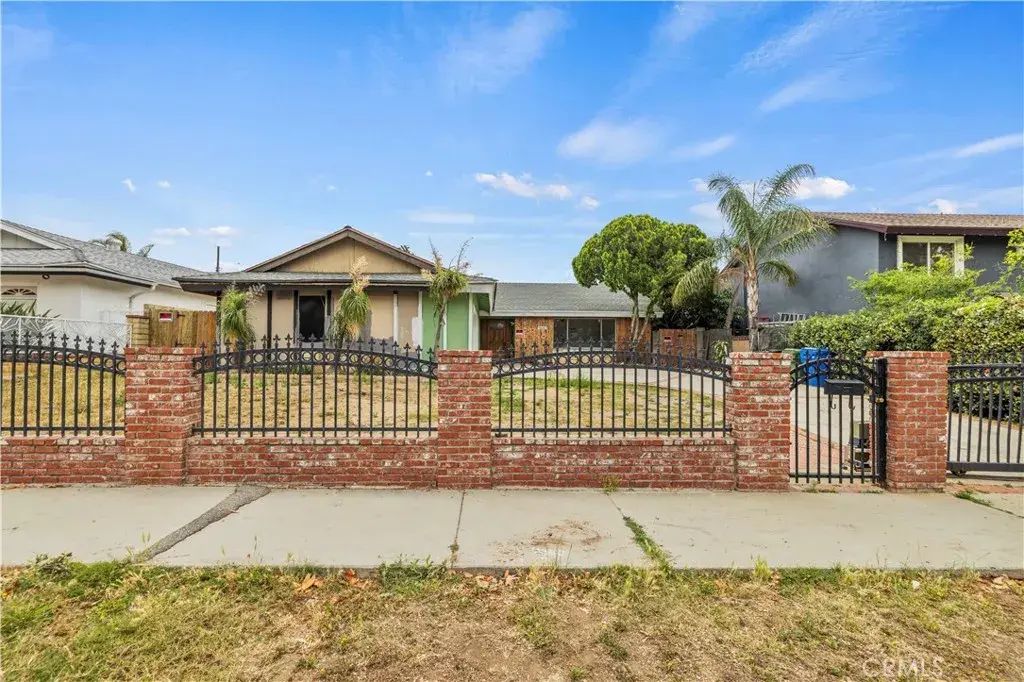 13050 Alexander Street, Sylmar