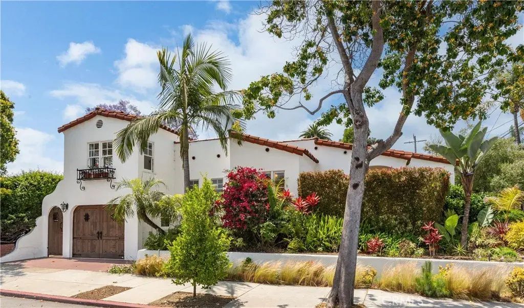 4340 E Colorado Street, Long Beach