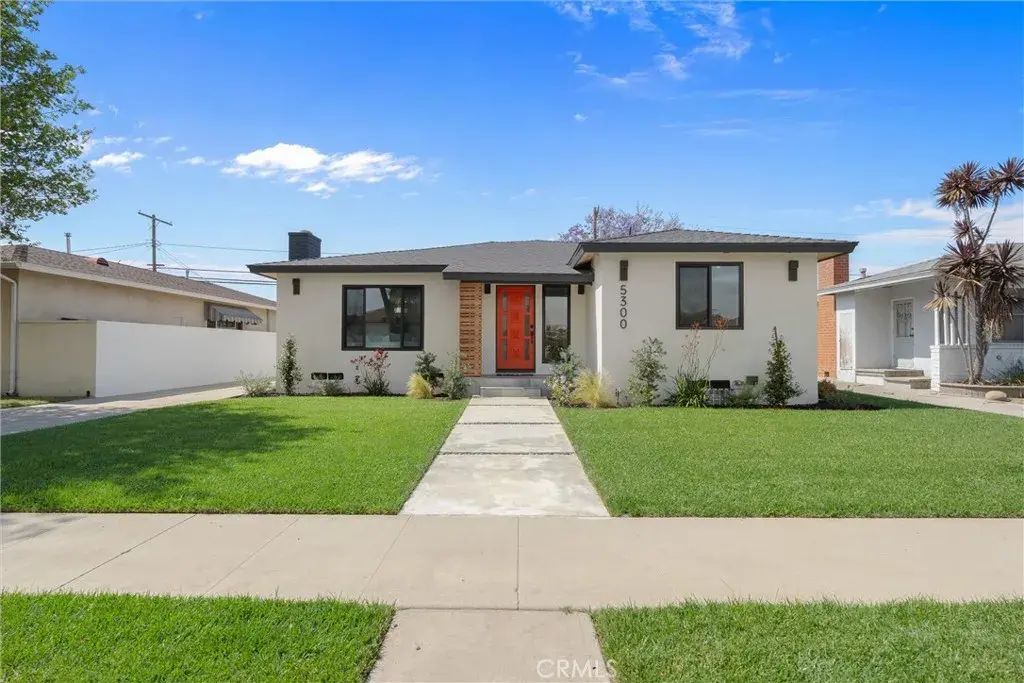 5300 E 28th, Long Beach