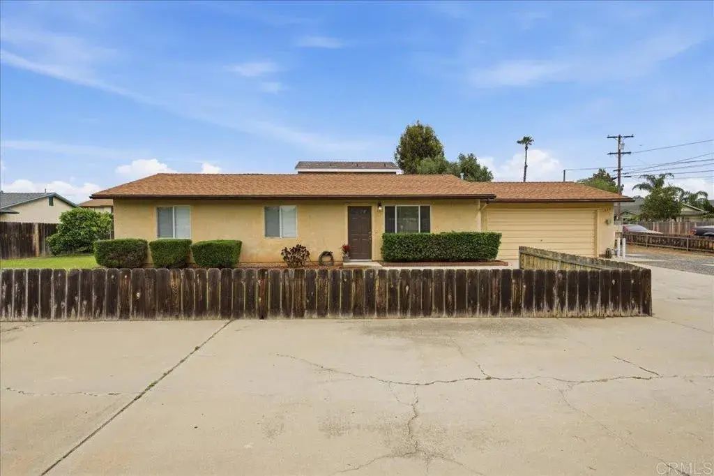 1232 Persimmon Avenue, El Cajon