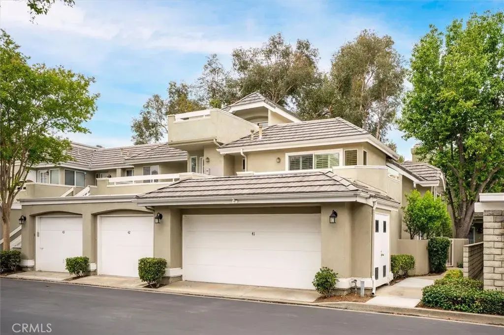 26129 Mcbean 41, Valencia