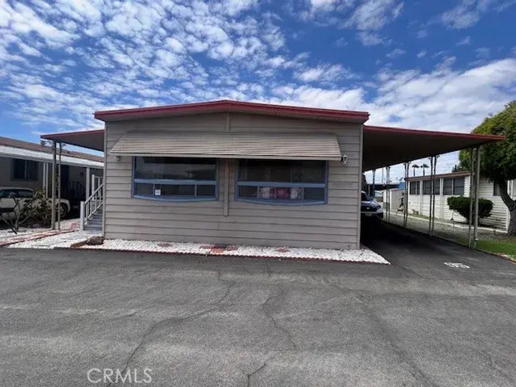 16601 S Garfield Ave 95, Paramount