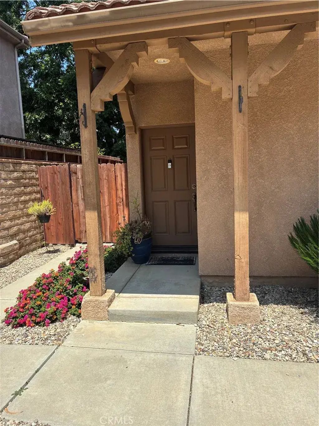 12724 Palm Court, Sylmar