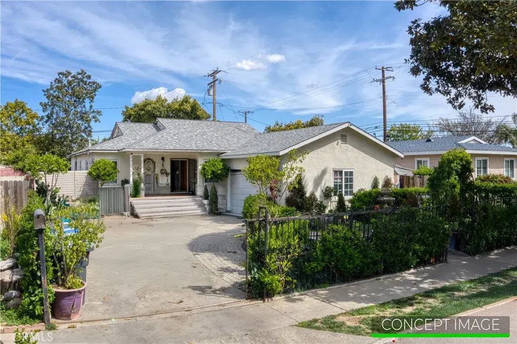 2005 W 11th, Santa Ana