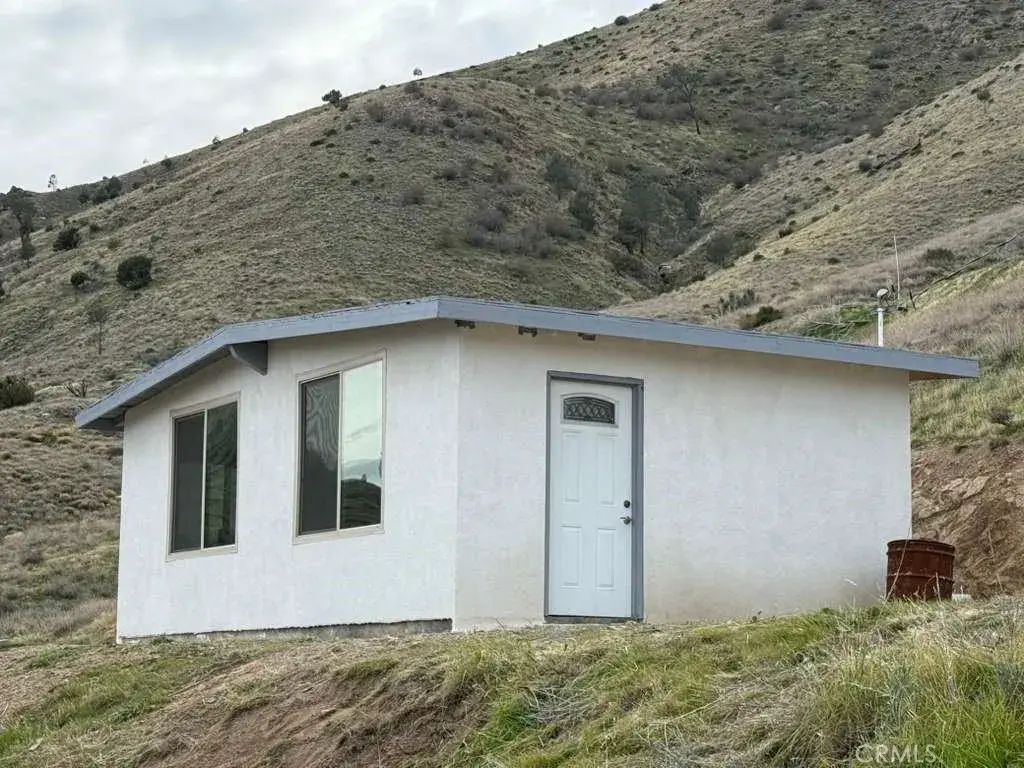 Pioneer, Lake Isabella