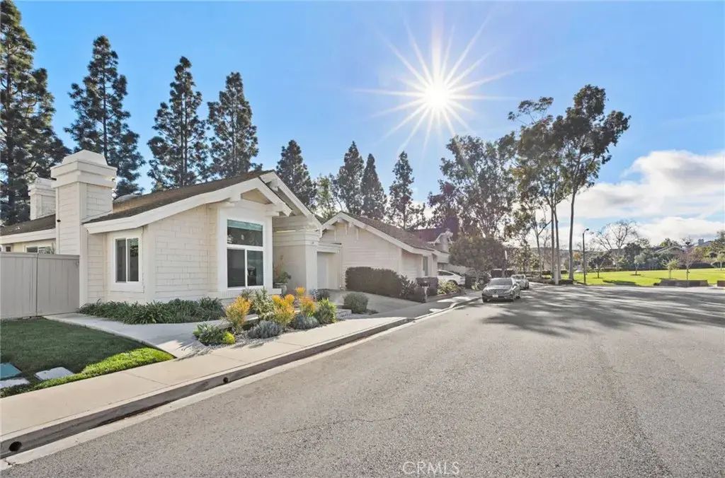 41 Hillgrass, Irvine
