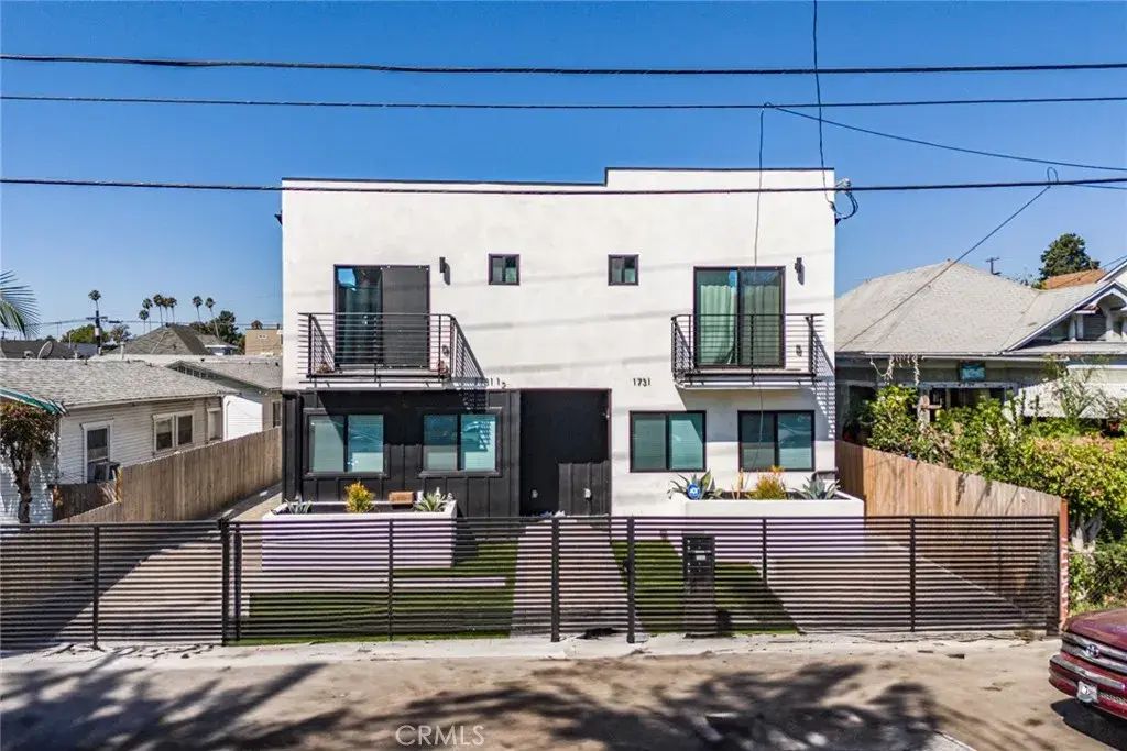 1733 S New Hampshire Ave, Los Angeles