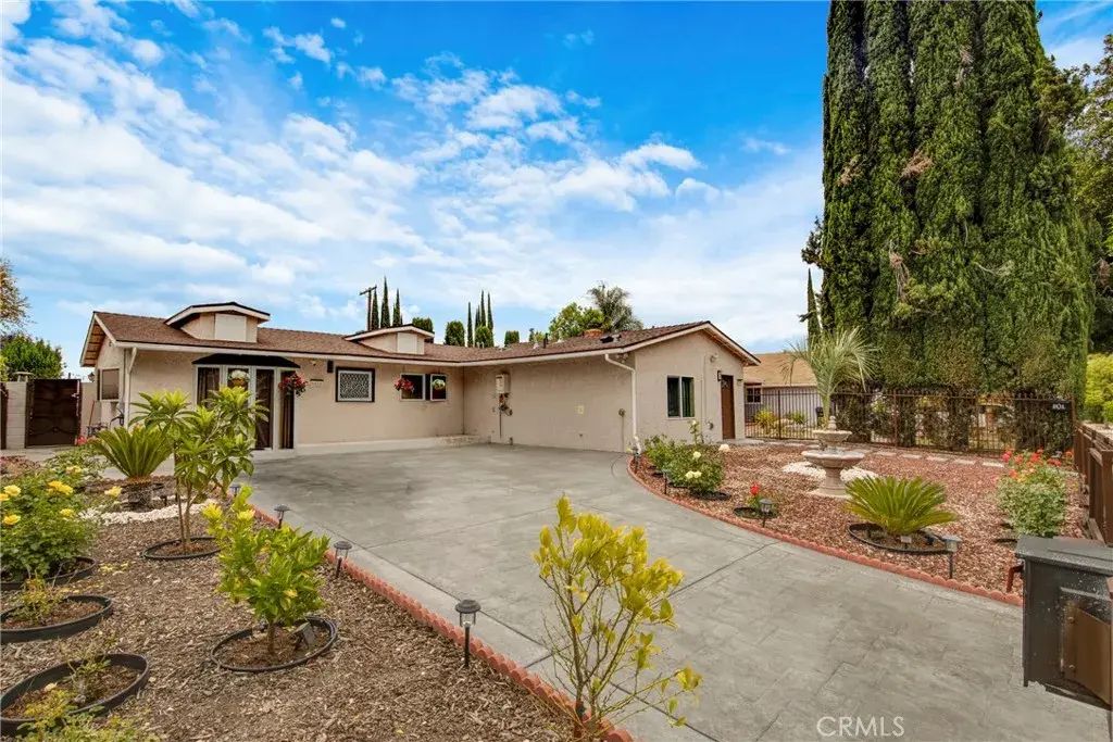 6616 Valley Circle, West Hills