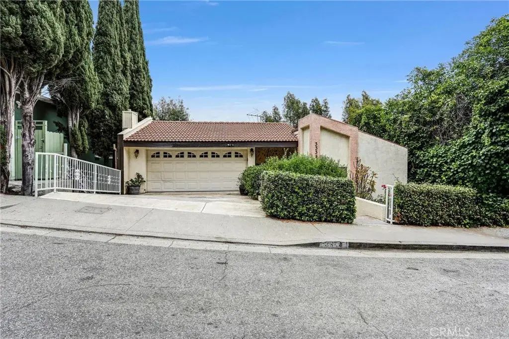 3334 Oak Glen, Los Angeles