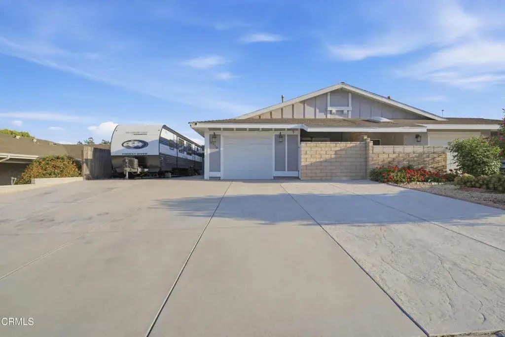 5210 Creekside Road, Camarillo