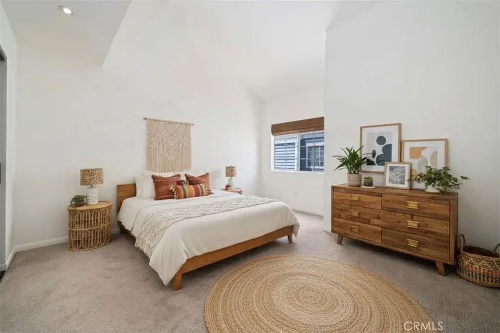 101 W Spring C, Long Beach
