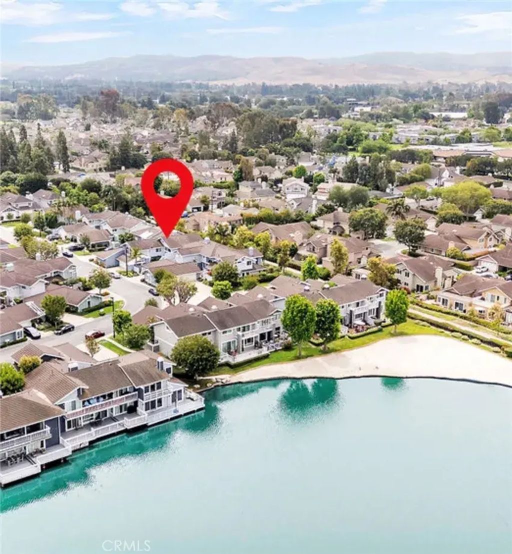 47 Lakeshore, Irvine