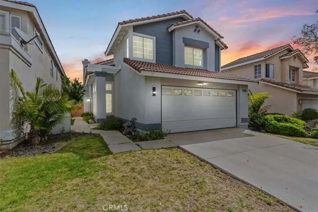 2157 Cedar Glen Circle, Corona