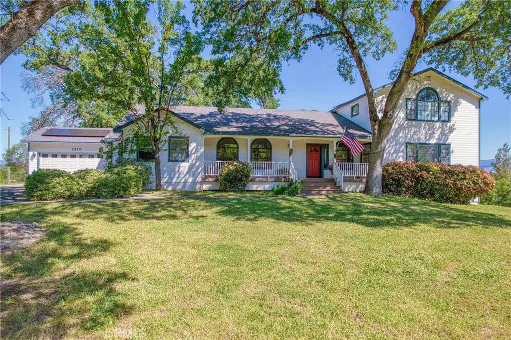 2210 Cedar Hill Way, Lakeport