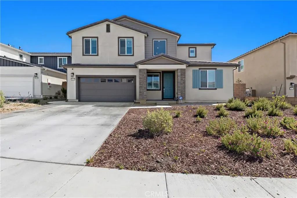 33067 Chartreuse, Winchester