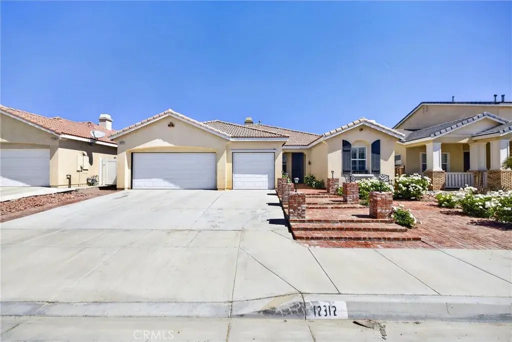 12312 Dandelion Way, Victorville