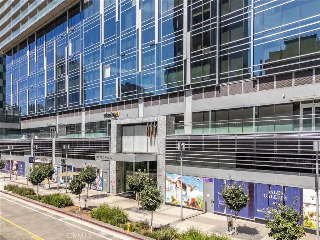 877 Francisco Street 819, Los Angeles