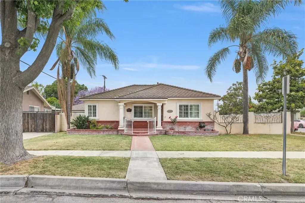 14403 Benfield Ave, Norwalk