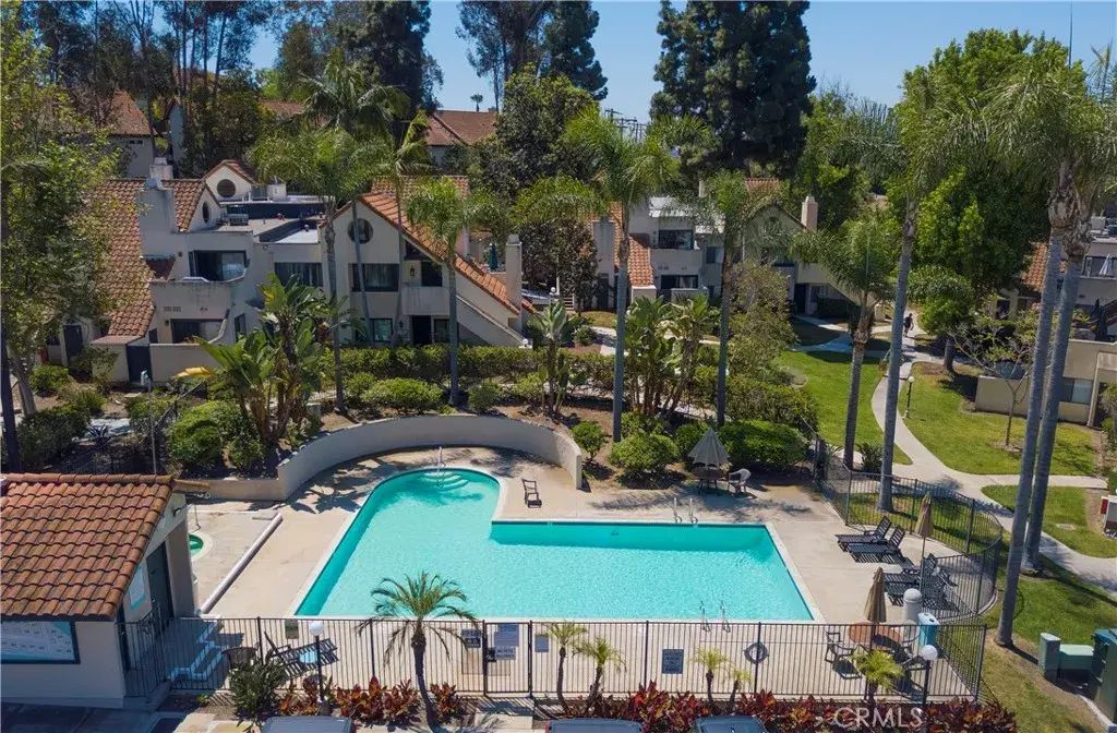 333 N Melrose Drive E, Vista