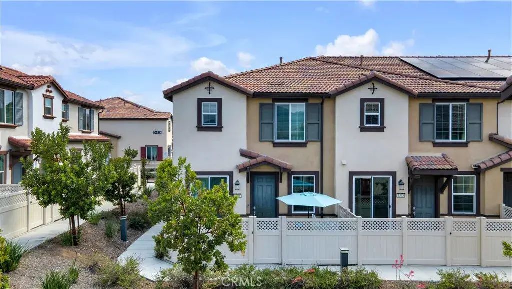 24131 Tuscany 1306, Murrieta