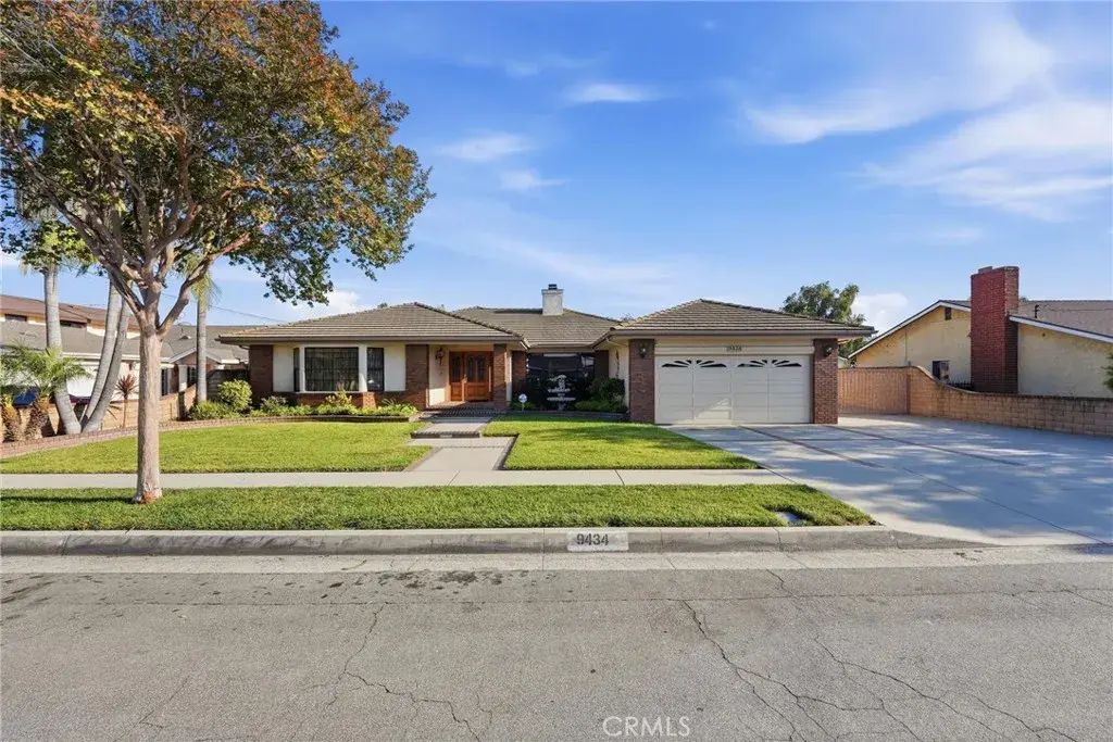 9434 Jefferson, Bellflower