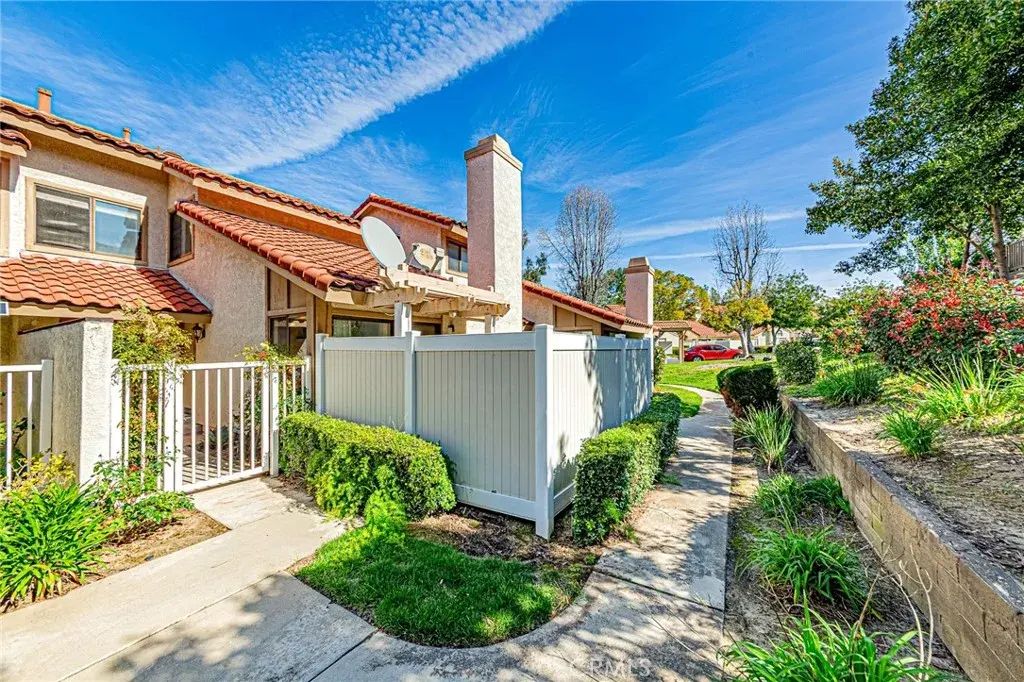 1253 Porto Grande 2, Diamond Bar