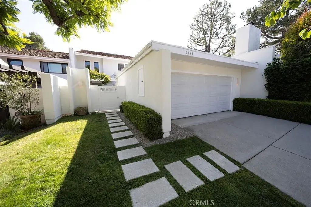 2665 Angelo Drive, Los Angeles