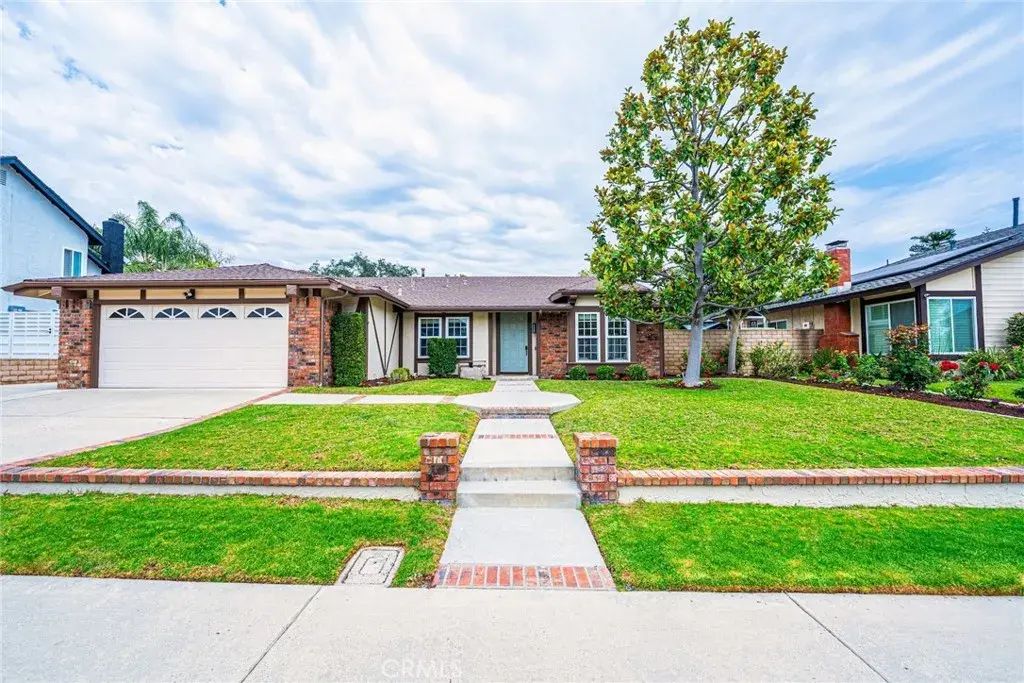5940 Avenida Antigua, Yorba Linda