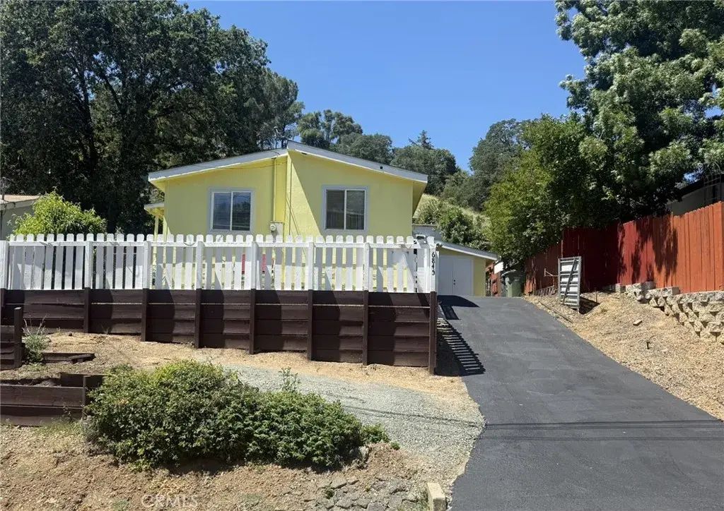 6845 Floyd Way, Nice