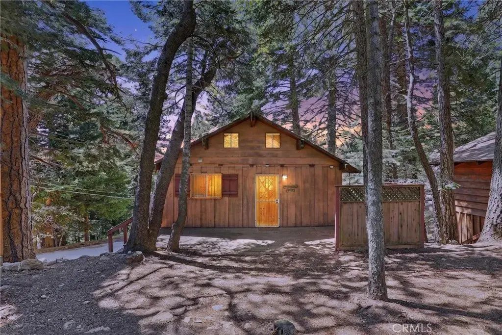 858 Poe Court, Lake Arrowhead