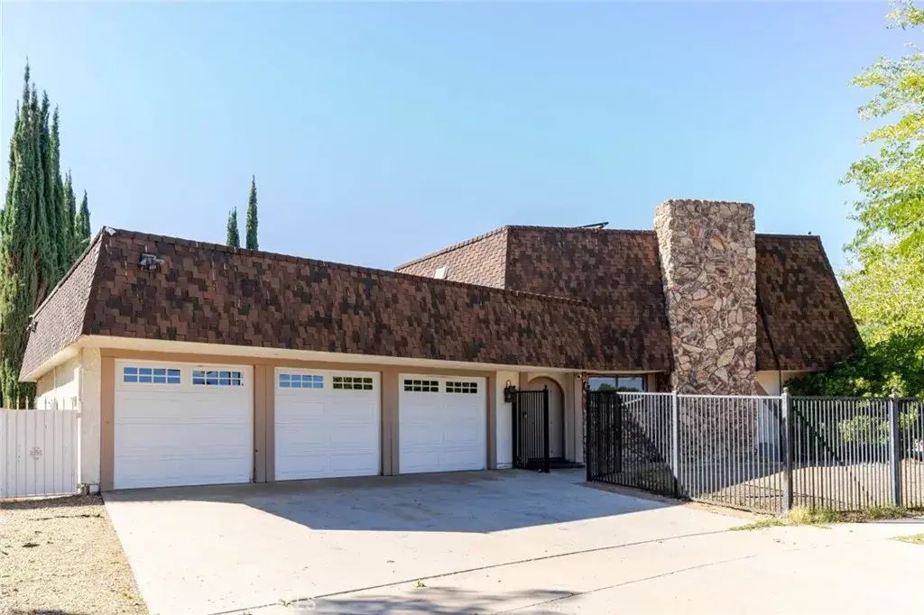 310 Susan Court, Palmdale