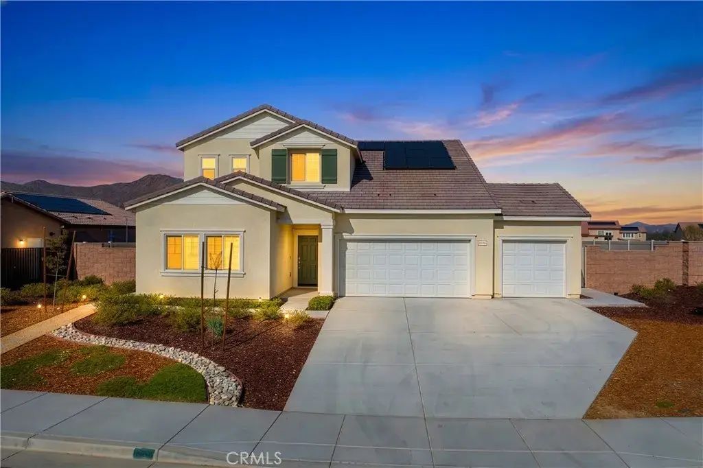 28390 Cats Claw Drive, Winchester