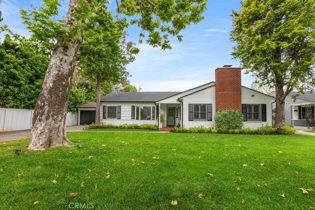 2450 Bonnie Brae, Santa Ana