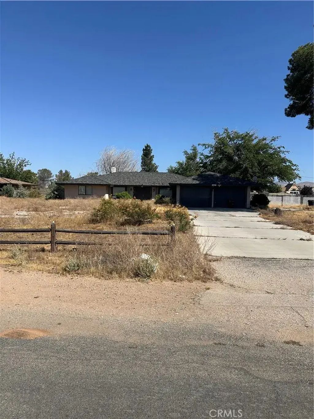 14065 Hopi Road, Apple Valley
