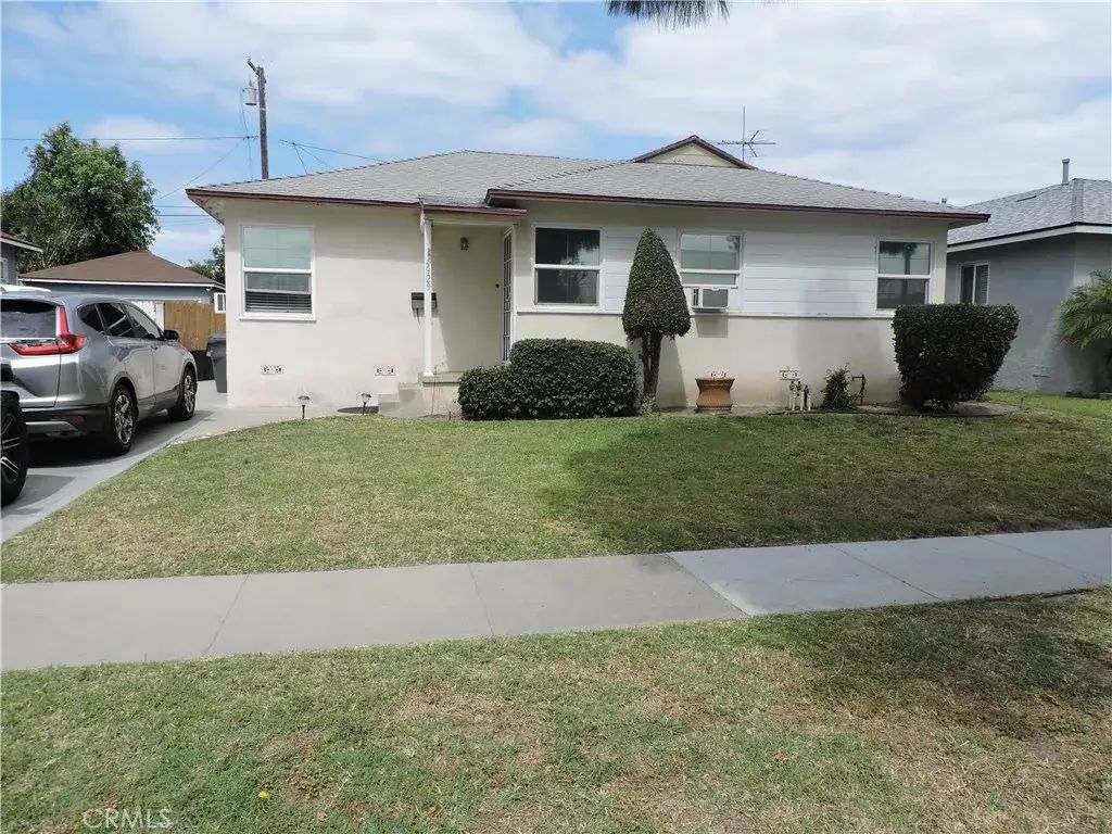 4929 Coldbrook Avenue, Lakewood