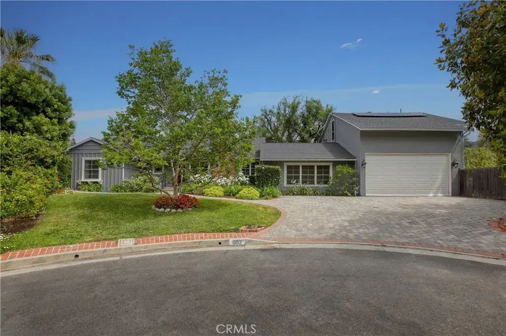 602 Durwood, La Canada Flintridge