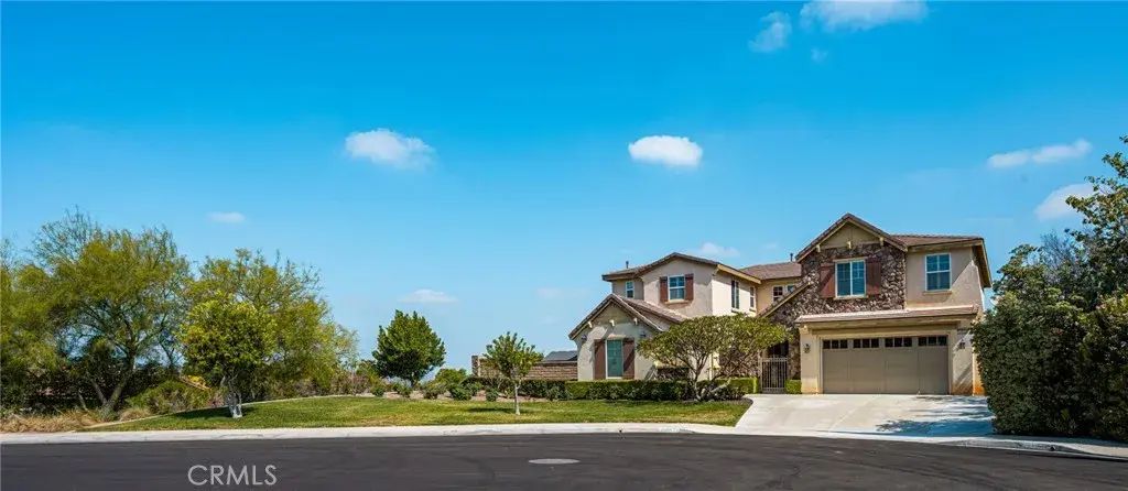 12652 Twin Peak Court, Riverside