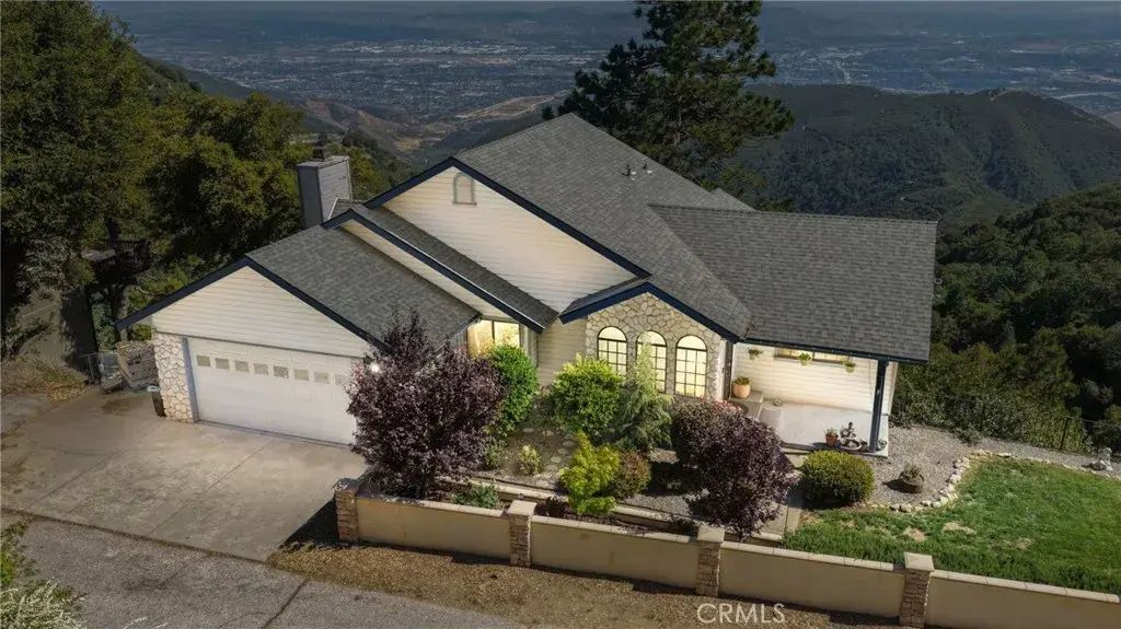 23243 Sunrise Way, Crestline