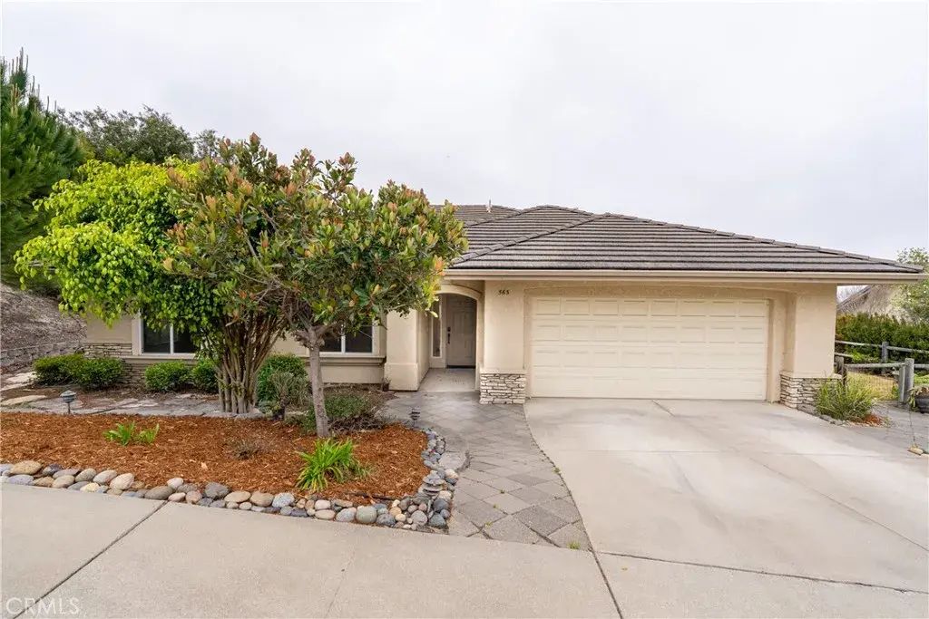 565 Rosemary Ln, Arroyo Grande
