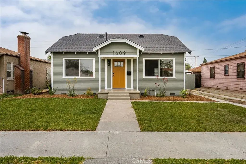 1609 N Pearl, Compton