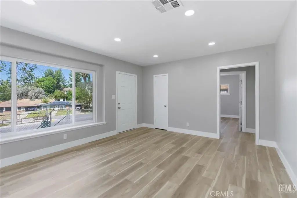 3017 River Boulevard, Bakersfield