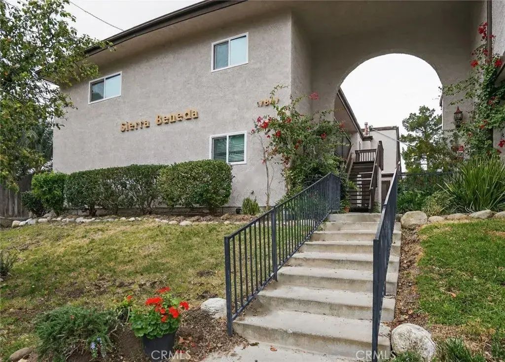 17847 Beneda Ln 16, Canyon Country