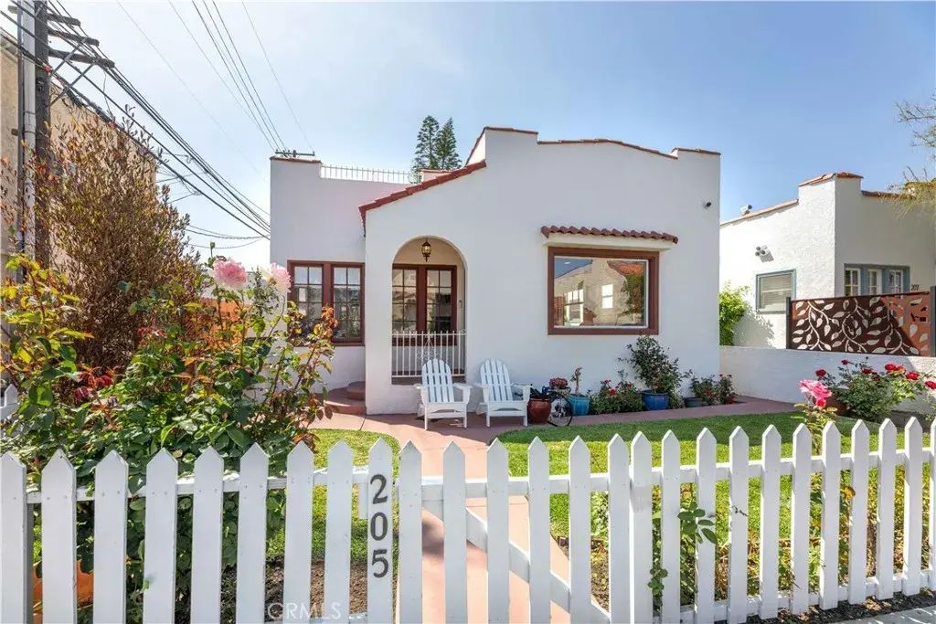 205 Argonne, Long Beach