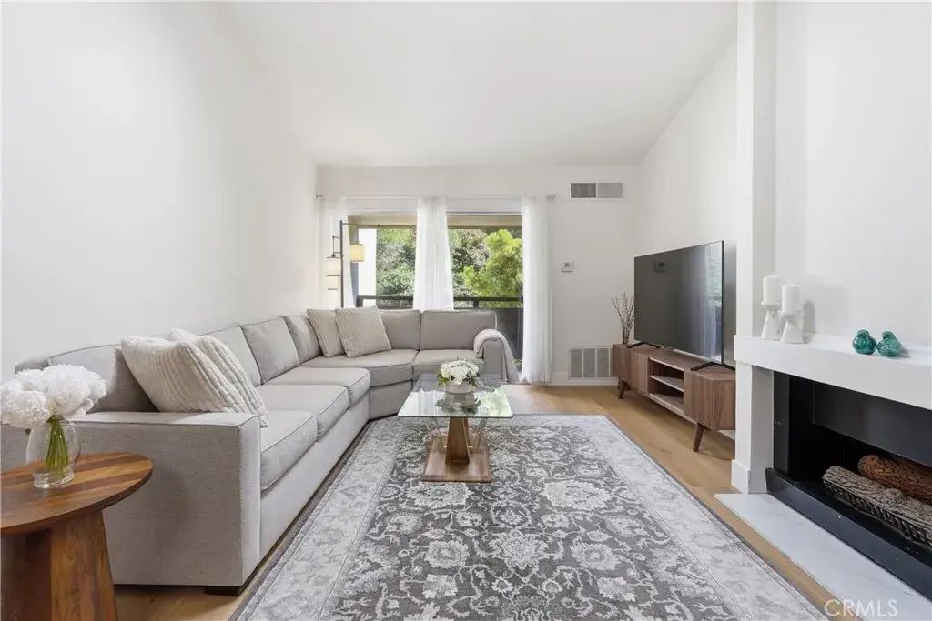 1621 Hotel Cir S E325, MISSION VALLEY