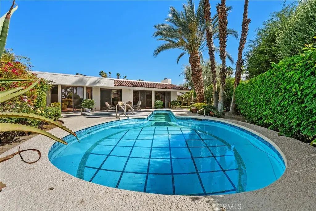 145 Columbia Drive, Rancho Mirage